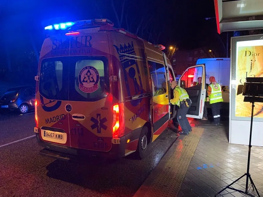 Archivo - Imagen de recurso de una ambulancia del Samur-Protecci&oacute;n Civil.