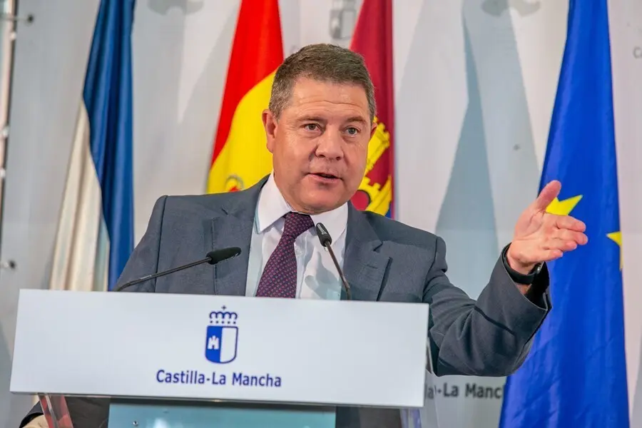 El presidente de Castilla-La Mancha, Emiliano Garc&iacute;a-Page, en Talavera