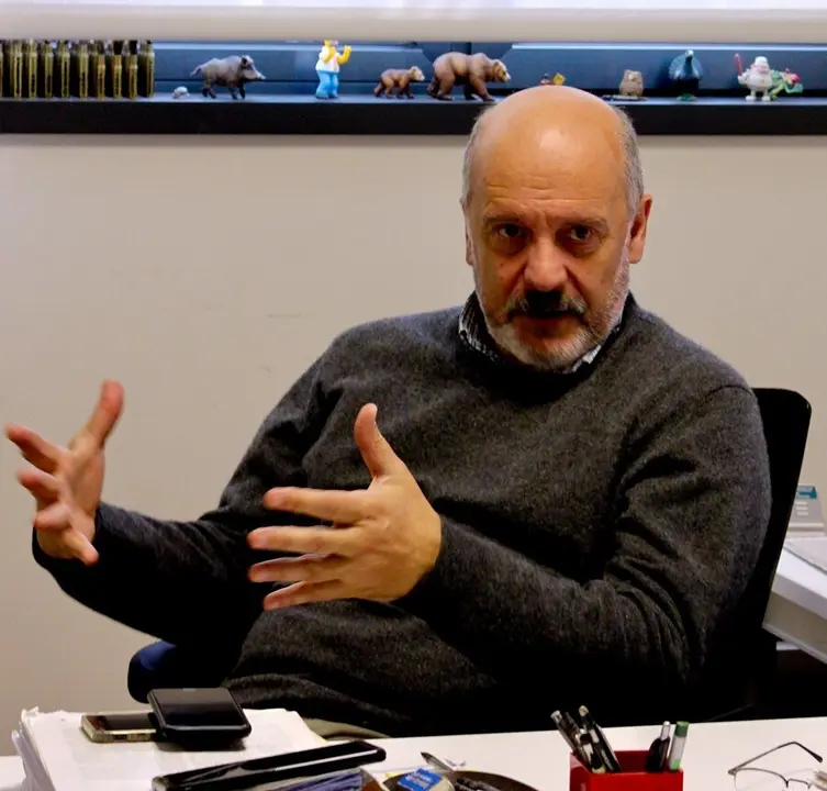 Archivo - El bi&oacute;logo, Piero Crespo, en su despacho del IBBTEC-CSIC.