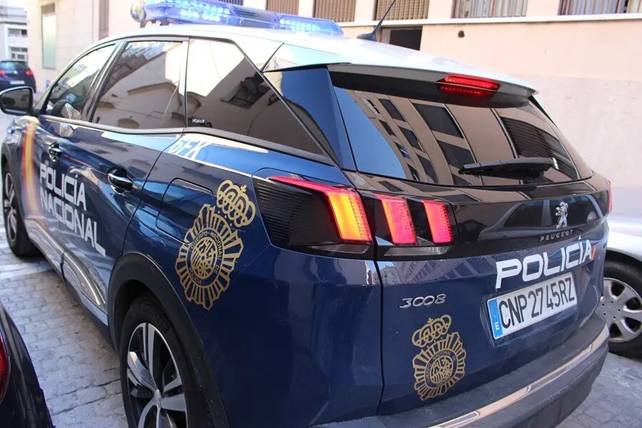 Veh&iacute;culo de la Polic&iacute;a Nacional