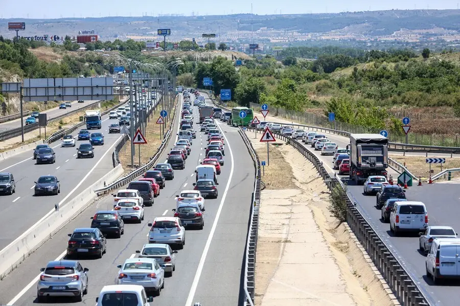 Imagen de recurso de congesti&oacute;n en la A-3 a su salida de Madrid.  