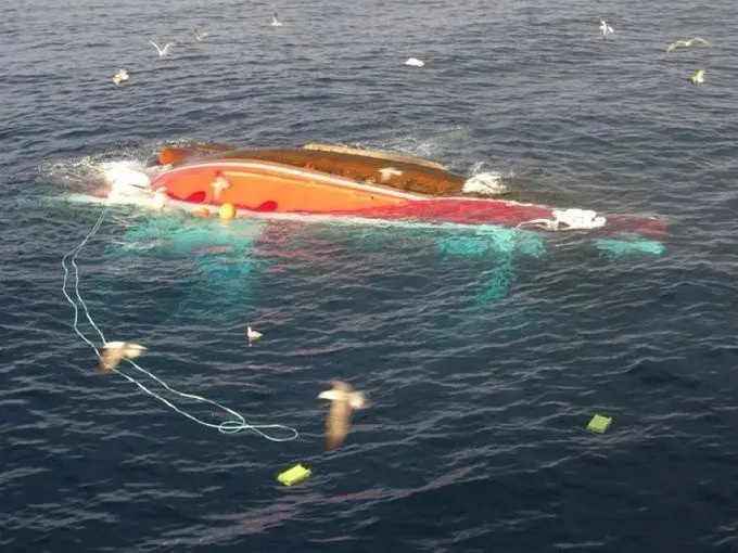 Buque santo&ntilde;&eacute;s que volc&oacute; al norte de Cabo Mayor y se hundi&oacute;