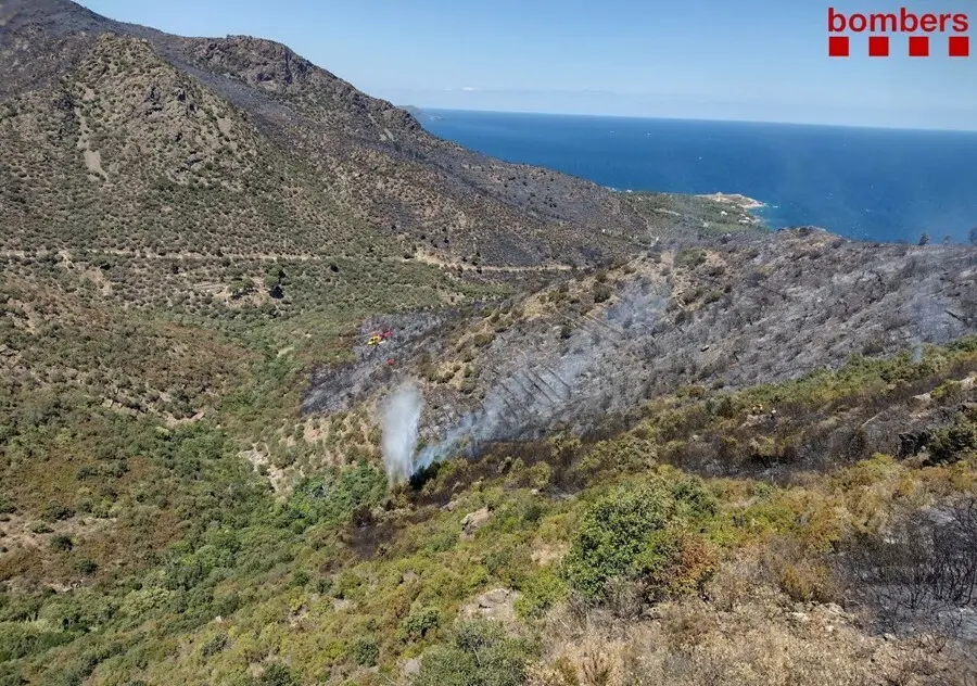 Incendio de Llan&ccedil;&agrave; (Girona)