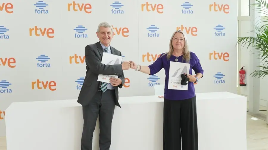 FORTA y RTVE firman el 'Convenio Compostela' por la innovaci&oacute;n, estabilidad y futuro de los medios p&uacute;blicos
