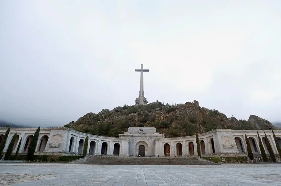 Archivo - Plano general de la Bas&iacute;lica del Valle de los Ca&iacute;dos, en San Lorenzo de El Escorial (Madrid, Espa&ntilde;a), a 24 de octubre de 2019