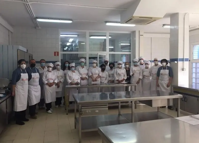 FUNDACI&Oacute;N JUAN XXIII  y ENAC en su programa formativo para personas en riesgo de exclusi&oacute;n 'Pasteler&iacute;a Espa&ntilde;ola'