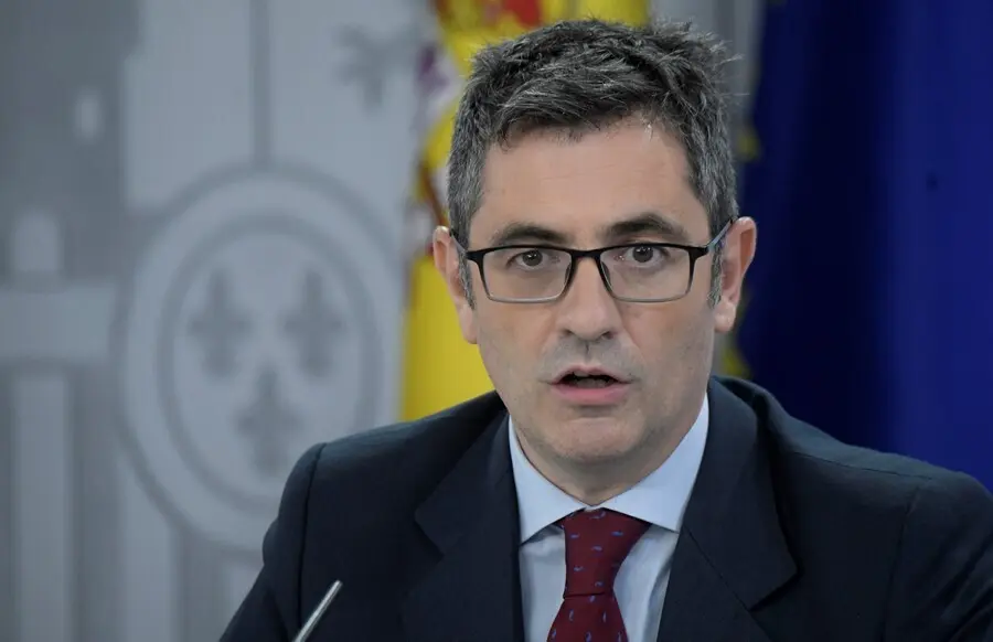 El ministro de la Presidencia, Relaciones con las Cortes y Memoria Democr&aacute;tica, F&eacute;lix Bola&ntilde;os