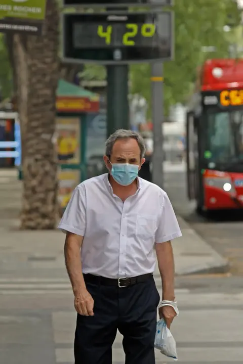 12-07-21 MURCIA ACTIVA ESTE LUNES EL DISPOSITIVO ESPECIAL ANTE EL AVISO DE ALTAS TEMPERATURAS