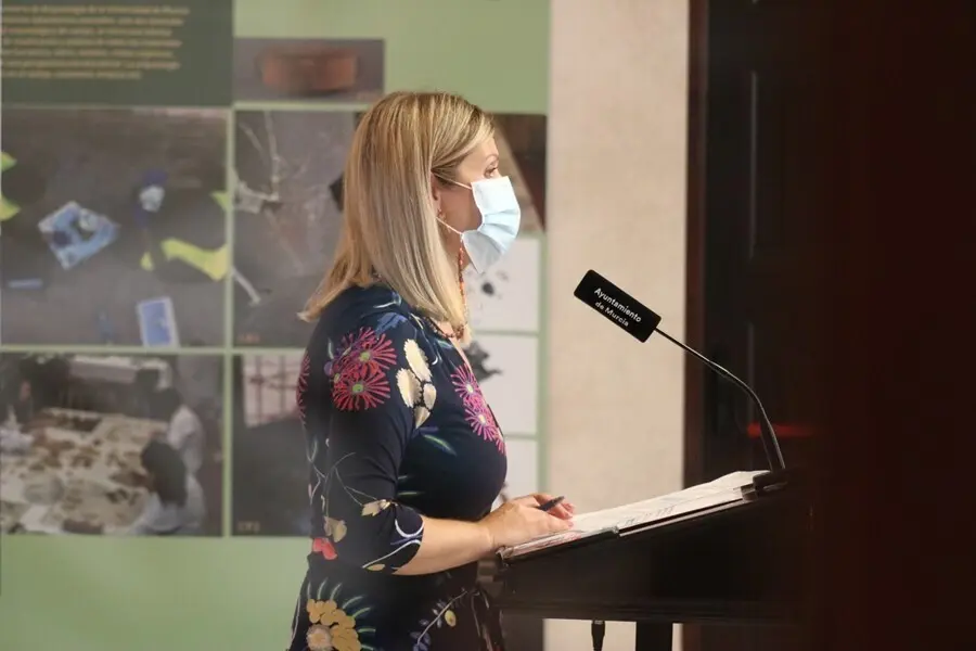 La concejala Paqui P&eacute;rez, en rueda de prensa