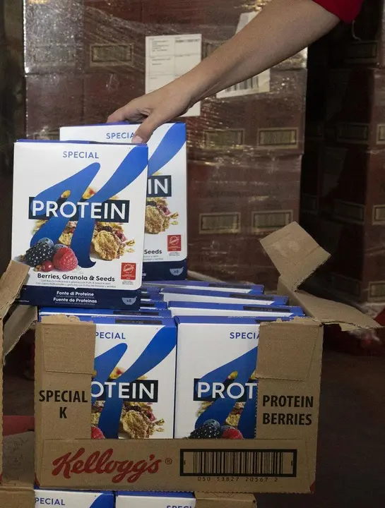 La participaci&oacute;n de los consumidores en la campa&ntilde;a &ldquo;Compra uno, dona uno&rdquo; permite entregar 23.500 paquetes de cereales Kellogg&rsquo;s a Bancos de Alimentos