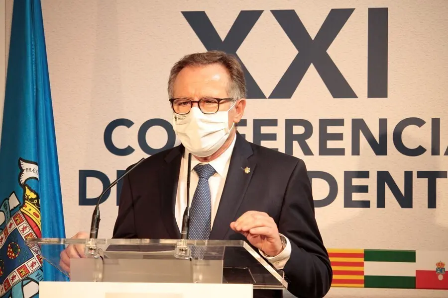 Archivo - El presidente de la Ciudad Aut&oacute;noma de Melilla, Eduardo de Castro.