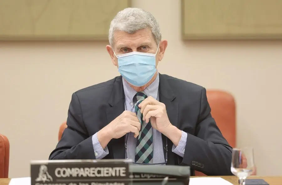El presidente de la Corporaci&oacute;n RTVE, Jos&eacute; Manuel P&eacute;rez Tornero, interviene en una Comisi&oacute;n Mixta de Control Parlamentario de la Corporaci&oacute;n RTVE y sus Sociedades, a 24 de junio de 2021, en Madrid, (Espa&ntilde;a). 