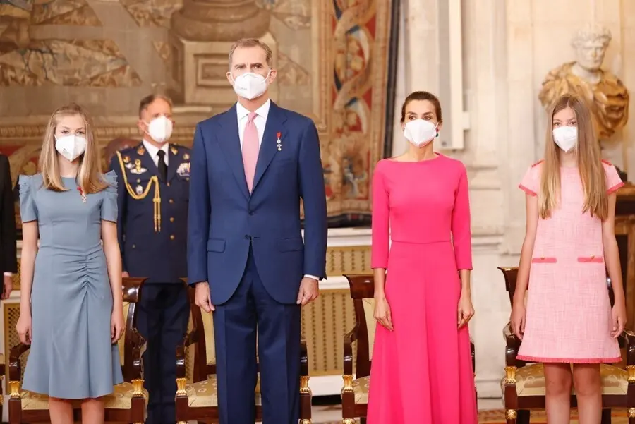 Archivo - El Rey Felipe VI con la reina Letizia, la Princesa de Asturias y la Infanta Sof&iacute;a 