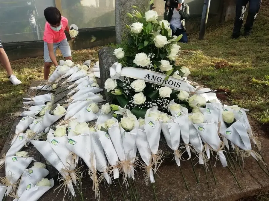 Homenaje a las v&iacute;ctimas del accidente del Alvia