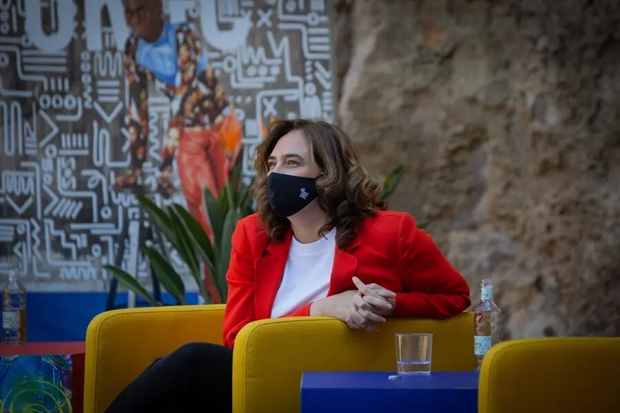 Archivo - La alcaldesa de Barcelona, Ada Colau, durante una rueda de prensa en la presentaci&oacute;n de la programaci&oacute;n del Festival Grec 2021 en el Teatre Grec, a 4 de mayo de 2021, en Barcelona, Catalu&ntilde;a (Espa&ntilde;a). El Grec es conocido por ser el festival de Ba
