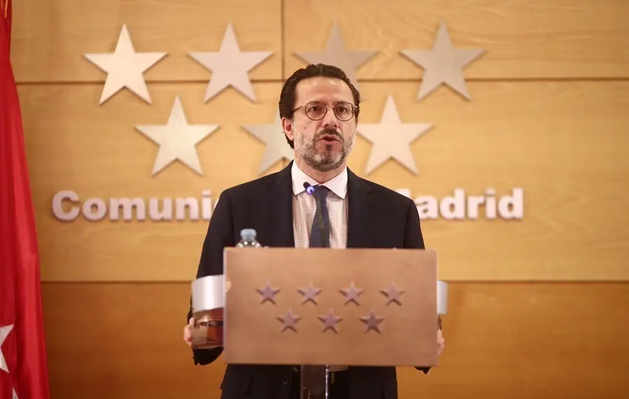Archivo - El consejero de Hacienda y Funci&oacute;n P&uacute;blica, Javier Fern&aacute;ndez-Lasquetty, en una imagen de archivo