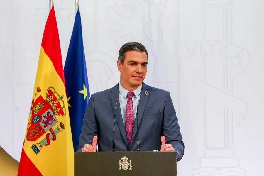 El presidente del Gobierno, Pedro S&aacute;nchez, comparece durante una rueda de prensa para hacer balance del curso pol&iacute;tico, en el Palacio de la Moncloa.