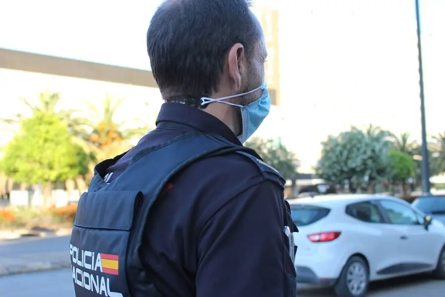 Agente de la Polic&iacute;a Nacional