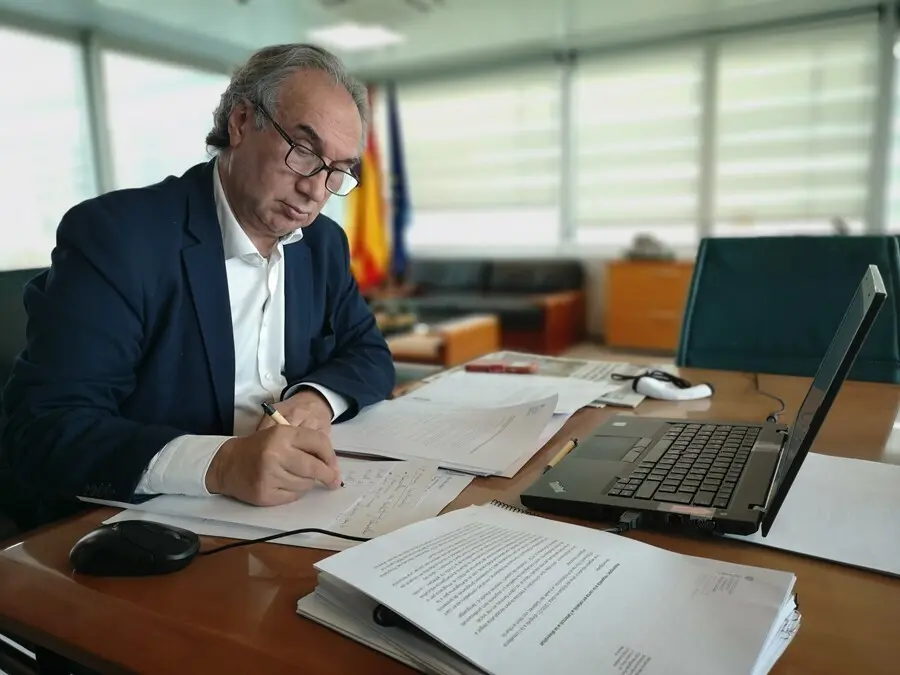 Archivo - El conseller de Educaci&oacute;n y Formaci&oacute;n Profesional, Mart&iacute; March.