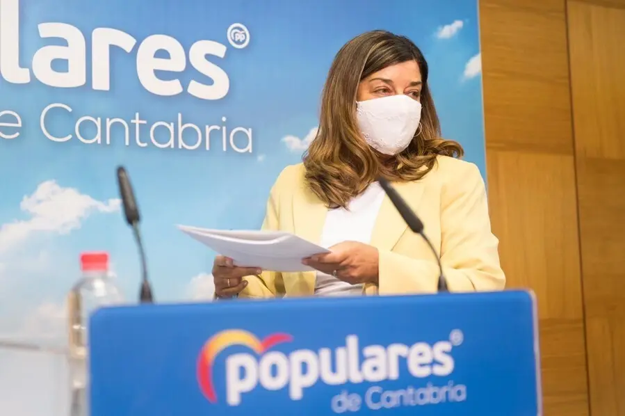 La presidenta del PP de Cantabria, Mar&iacute;a Jos&eacute; S&aacute;enz de Buruaga