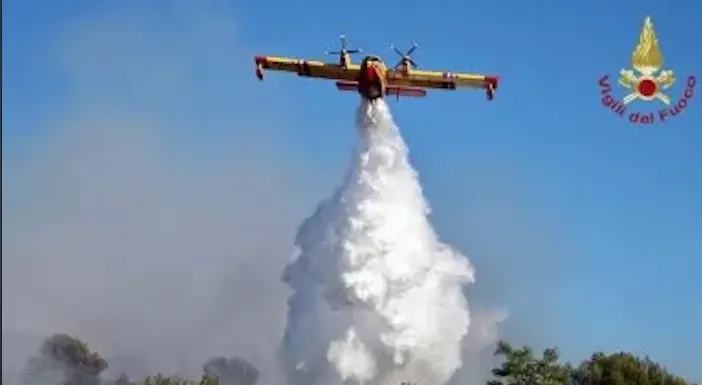 Italia declara una movilizaci&oacute;n de emergencia hacia Sicilia por los incendios