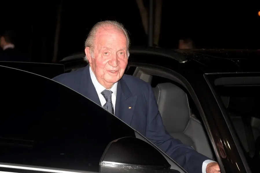 Archivo - Su Majestad el Rey em&eacute;rito, Don Juan Carlos de Borb&oacute;n, acuden al tanatorio para despedir a Pl&aacute;cido Arango en Madrid, a 17 de febrero de 2020.
