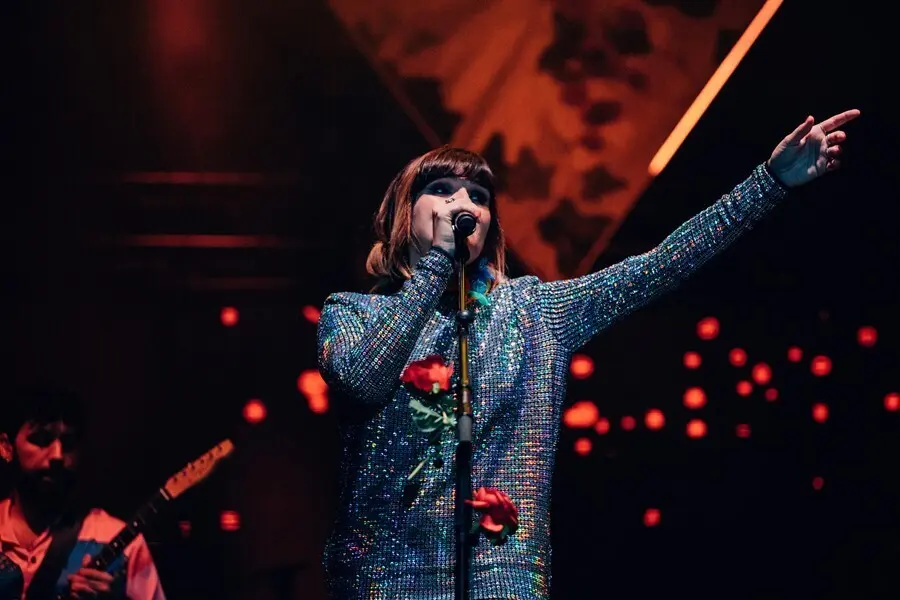 La cantante Rozal&eacute;n en Luce Benic&agrave;ssim,