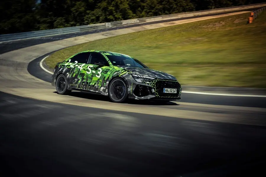 Archivo - El nuevo Audi RS 3 en el circuito de N&uuml;rburgring Nordschleife.