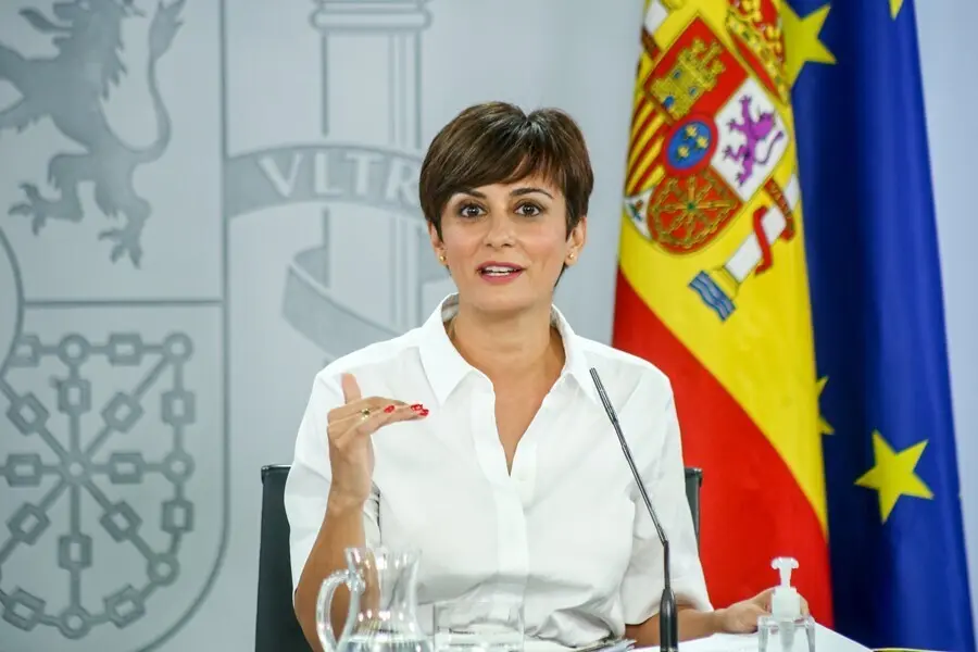 La ministra portavoz, Isabel Rodr&iacute;guez, comparece en una rueda de prensa tras una reuni&oacute;n del Consejo de Ministros en Moncloa, a 3 de agosto de 2021, en Madrid, (Espa&ntilde;a). 