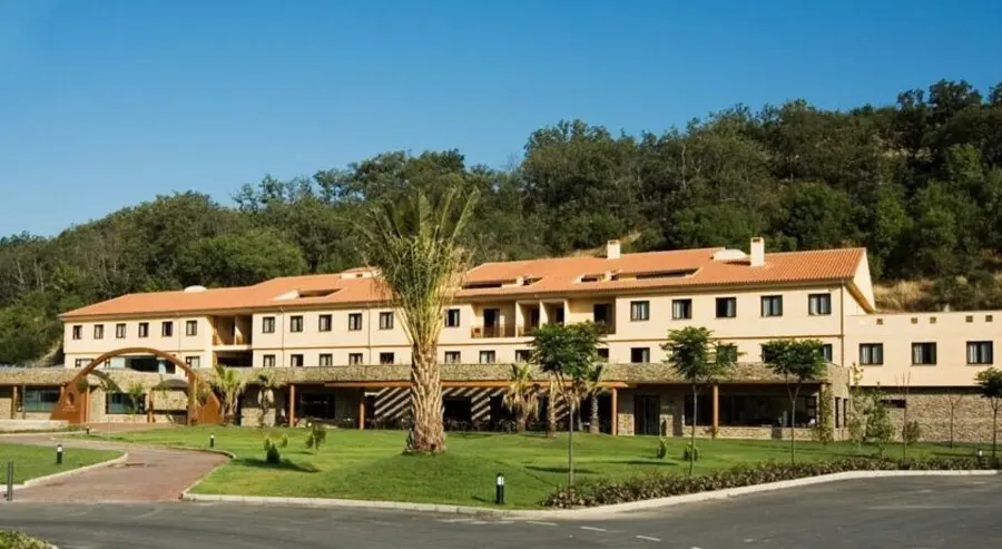 Balneario Valle del Jerte en Valdastillas.