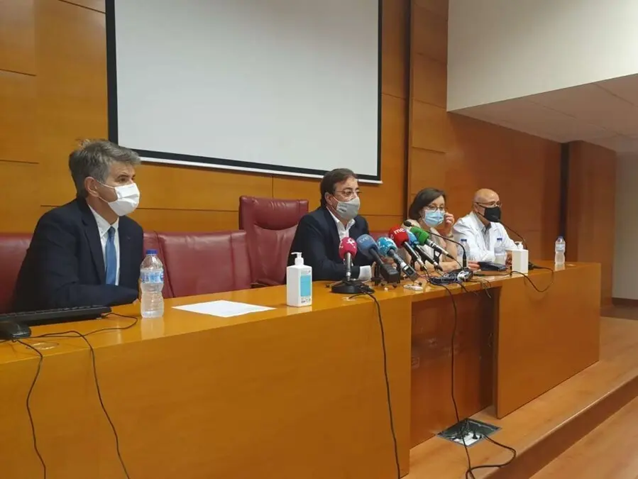 Vara, en la rueda de prensa de este mi&eacute;rcoles en Badajoz.