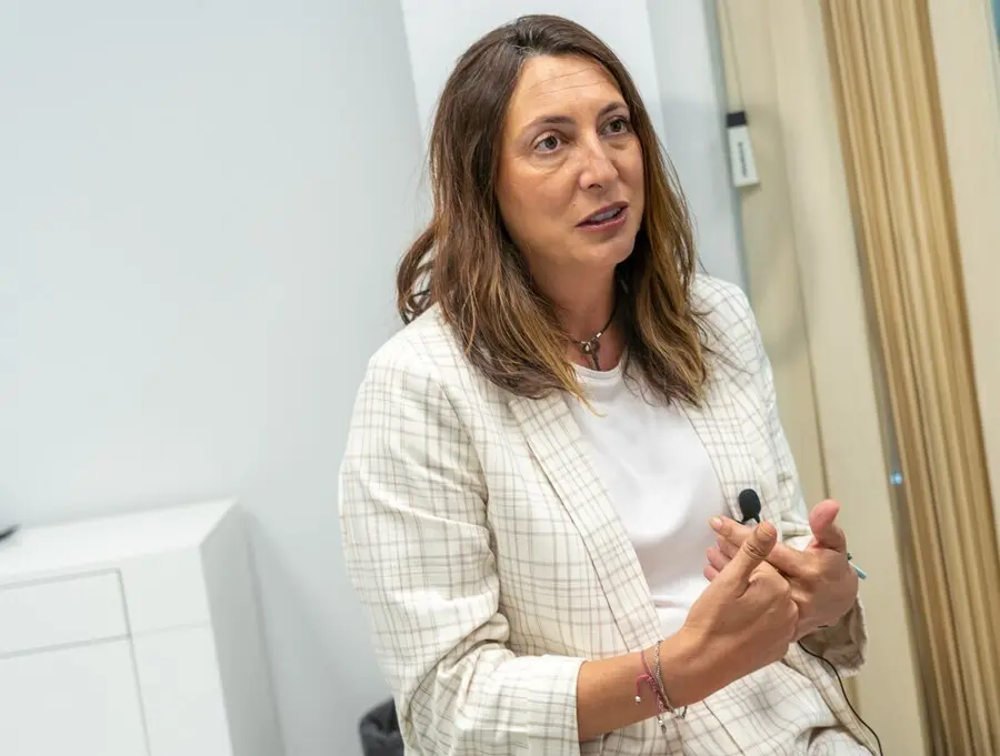 La secretaria general del PP andaluz, Loles L&oacute;pez, durante la entrevista con Europa Press.