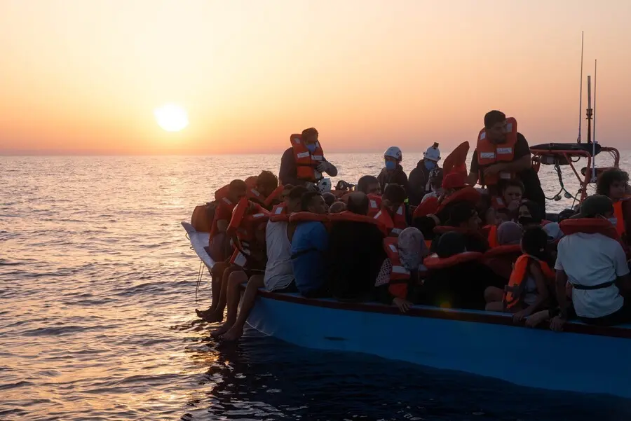 Rescate de migrantes por el barco 'Sea Watch 3' en el Mediterr&aacute;neo