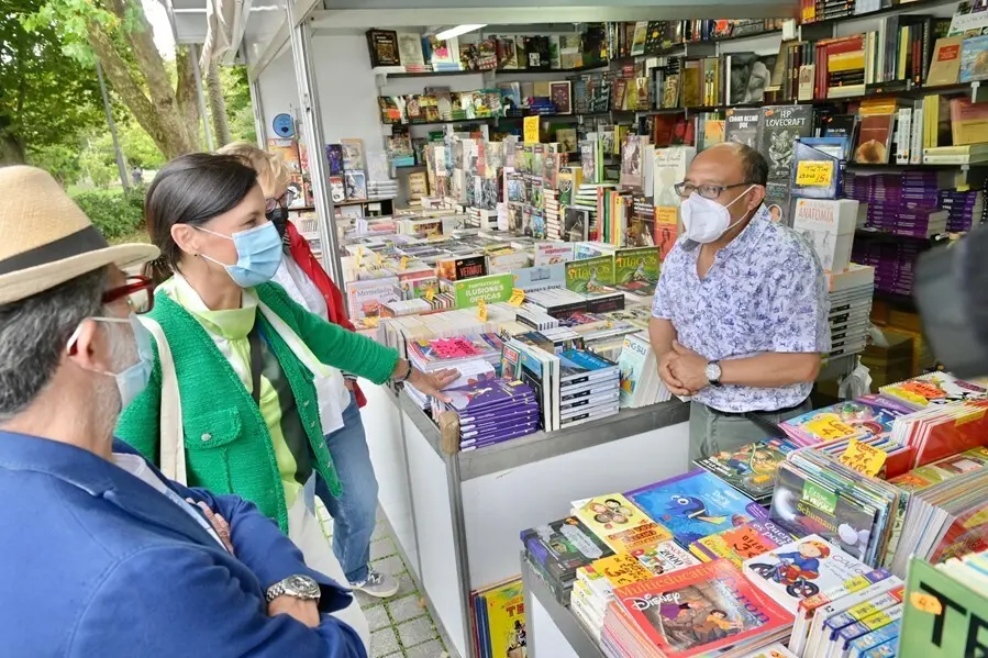 Inauguraci&oacute;n de la Feria del Libro Viejo