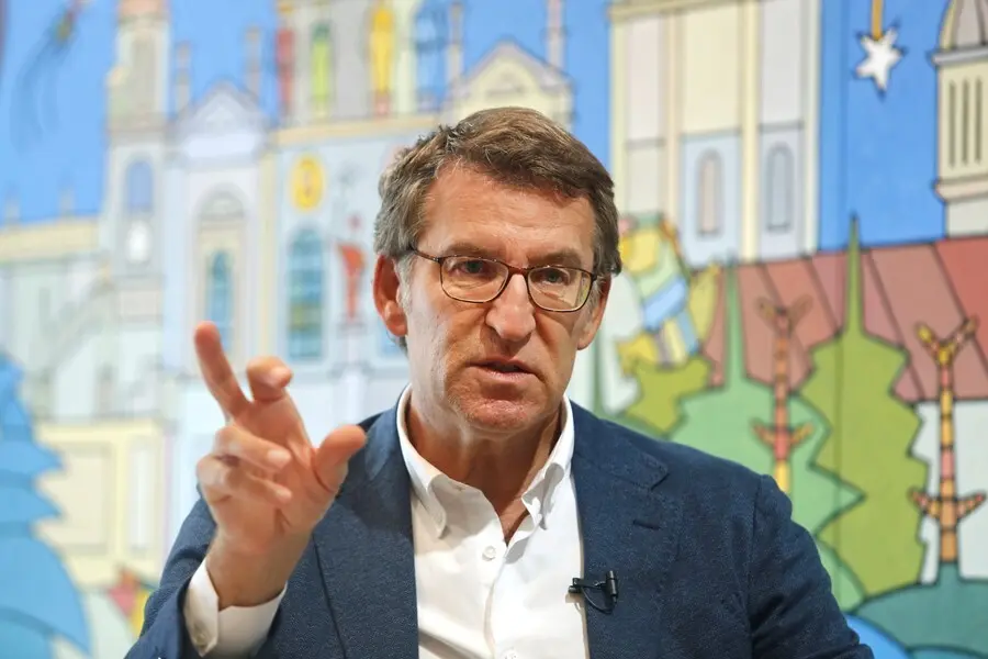 El presidente de la Xunta de Galicia, Alberto N&uacute;&ntilde;ez Feij&oacute;o, durante una entrevista con Europa Press.