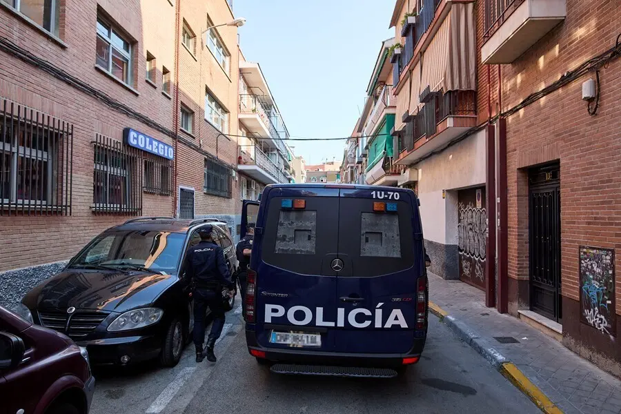 Un furg&oacute;n de Polic&iacute;a Nacional.