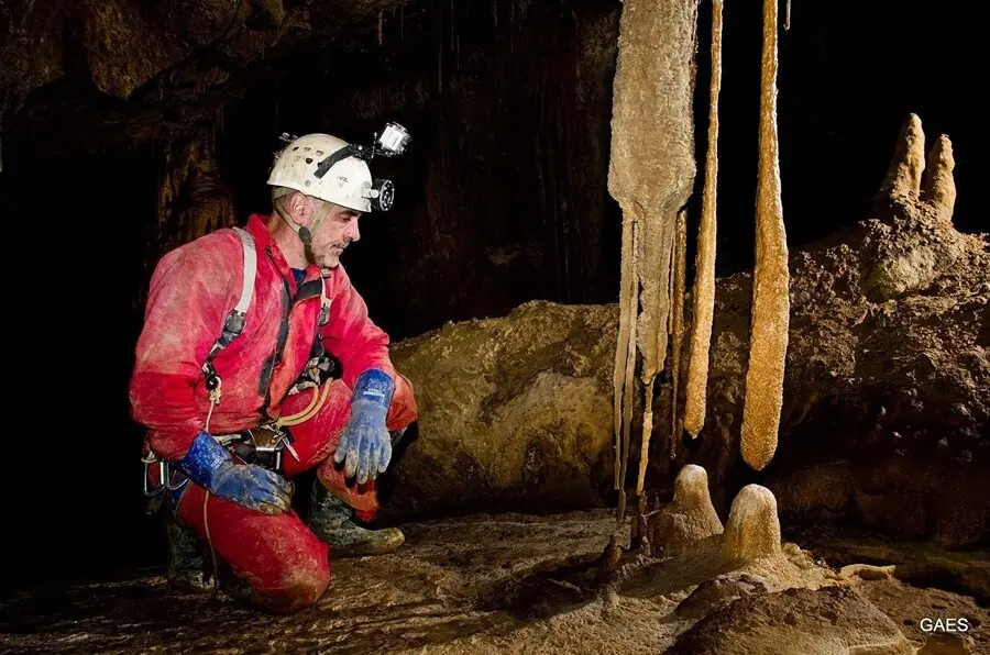 Archivo - Espeleolog&iacute;a. Archivo