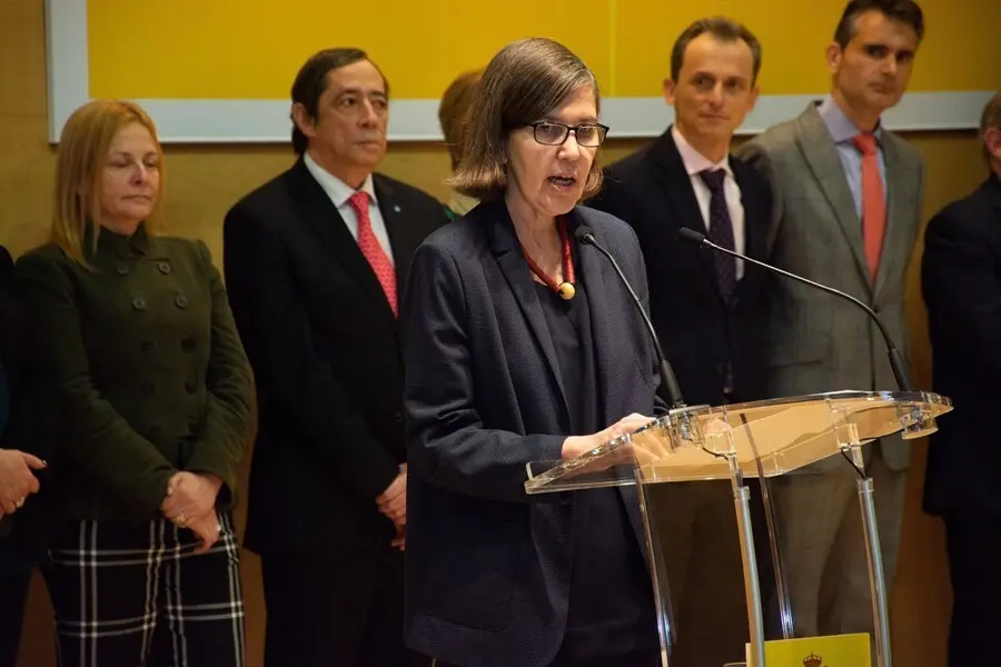 Archivo - La rectora de la Universidad Internacional Men&eacute;ndez Pelayo (UIMP), Mar&iacute;a Luz Mor&aacute;n, durante el acto de toma de posesi&oacute;n.- Archivo