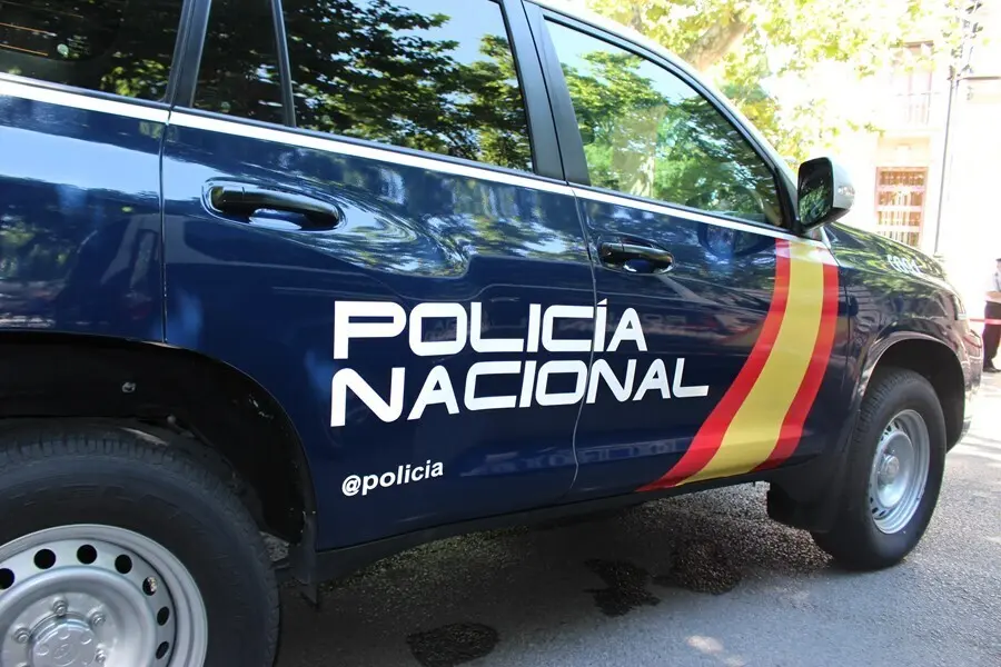 IMAGEN DE UN COCHE DE LA POLIC&Iacute;A NACIONAL