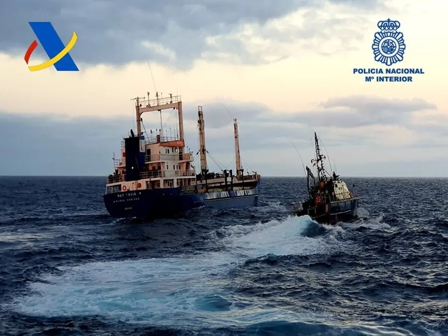 Archivo - Buque mercante intervenido con casi 20 toneladas de hach&iacute;s