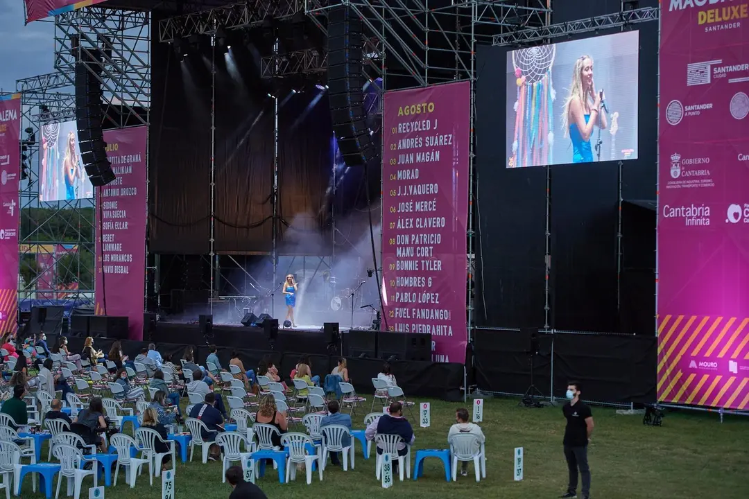 Uno de los conciertos ofrecidos en la campa de la Magdalena.
