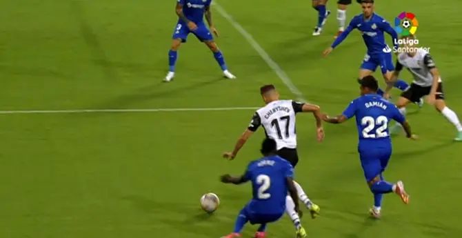 Momento del penalti.
