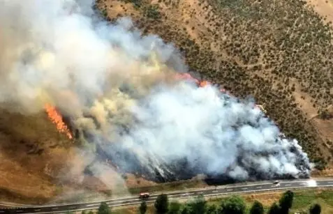Incendio en Navalacruz (&Aacute;vila)