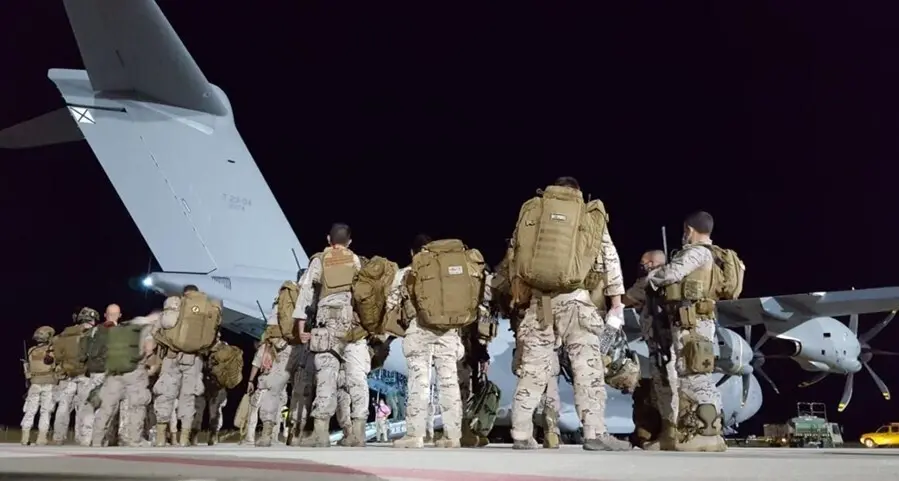 Despega el primer avi&oacute;n desde Zaragoza para la repatriaci&oacute;n de espa&ntilde;oles de Afganist&aacute;n.