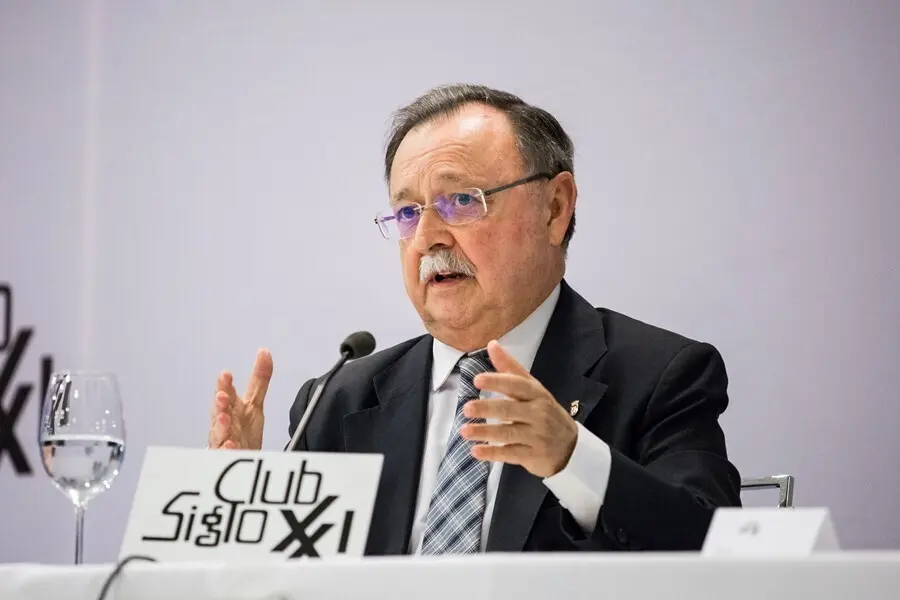 Archivo - El presidente del Gobierno de Ceuta, Juan Vivas