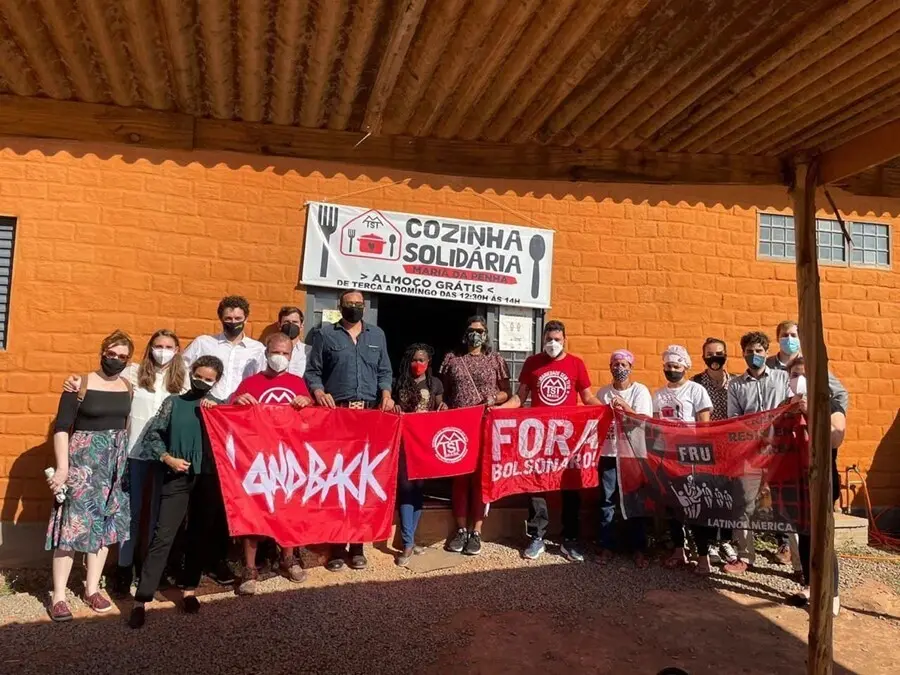 Luc&iacute;a Mu&ntilde;oz, despu&eacute;s de la reuni&oacute;n con representantes de MTST.