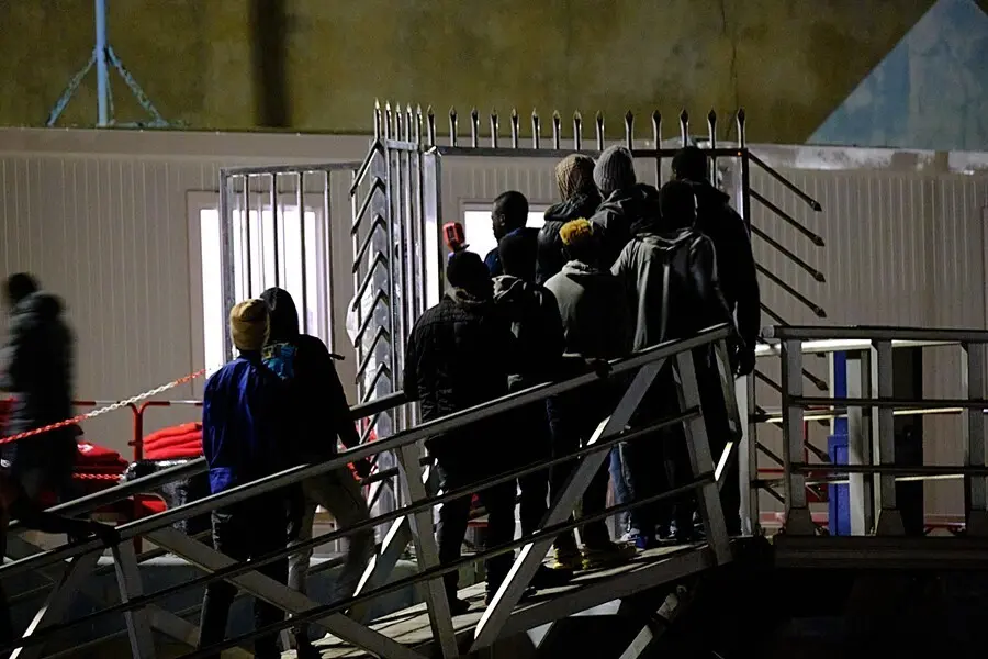 Un centenar de inmigrantes llegan a Fuerteventura y El Hierro en las &uacute;ltimas horas