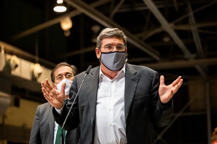 El ministro de Inclusi&oacute;n, Seguridad Social y Migraciones, Jos&eacute; Luis Escriv&aacute;