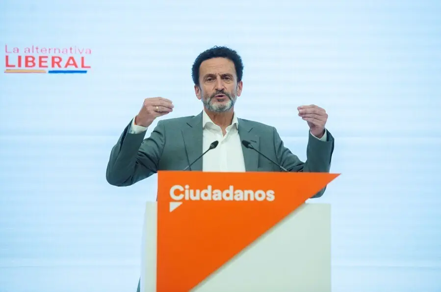 Archivo - El vicesecretario general y portavoz del Comit&eacute; Ejecutivo de Ciudadanos, Edmundo Bal, en una rueda de prensa en la sede del partido.