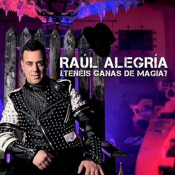 El mago Ra&uacute;l Alegr&iacute;a